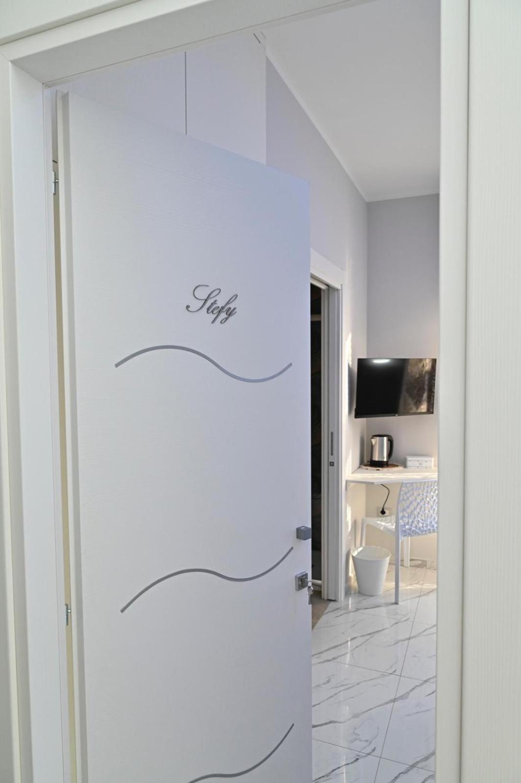 Bebsantaniellohouse1 Bed & Breakfast Napoli Exterior foto