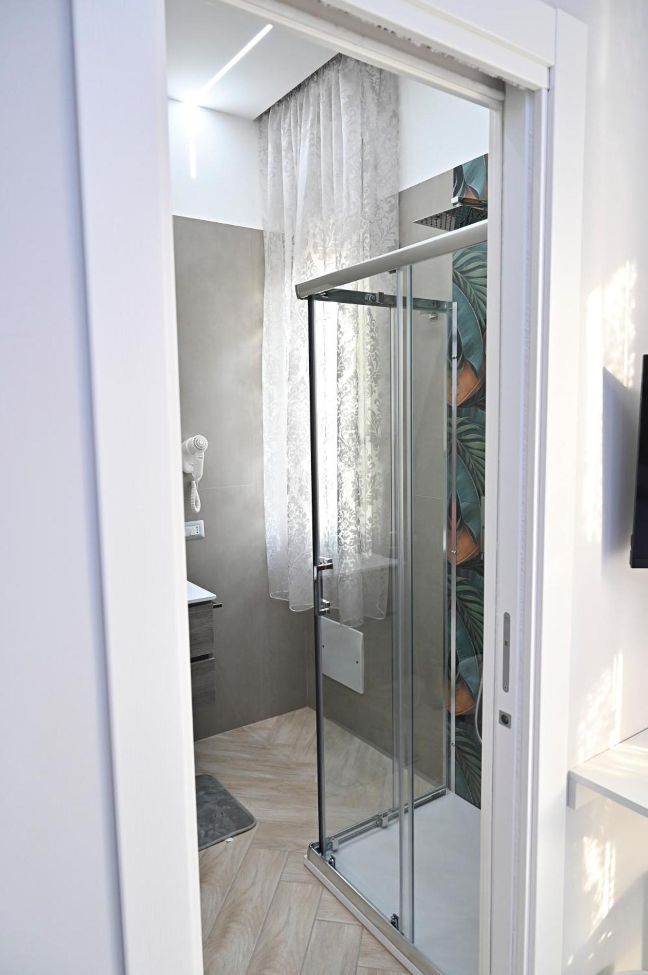 Bebsantaniellohouse1 Bed & Breakfast Napoli Exterior foto