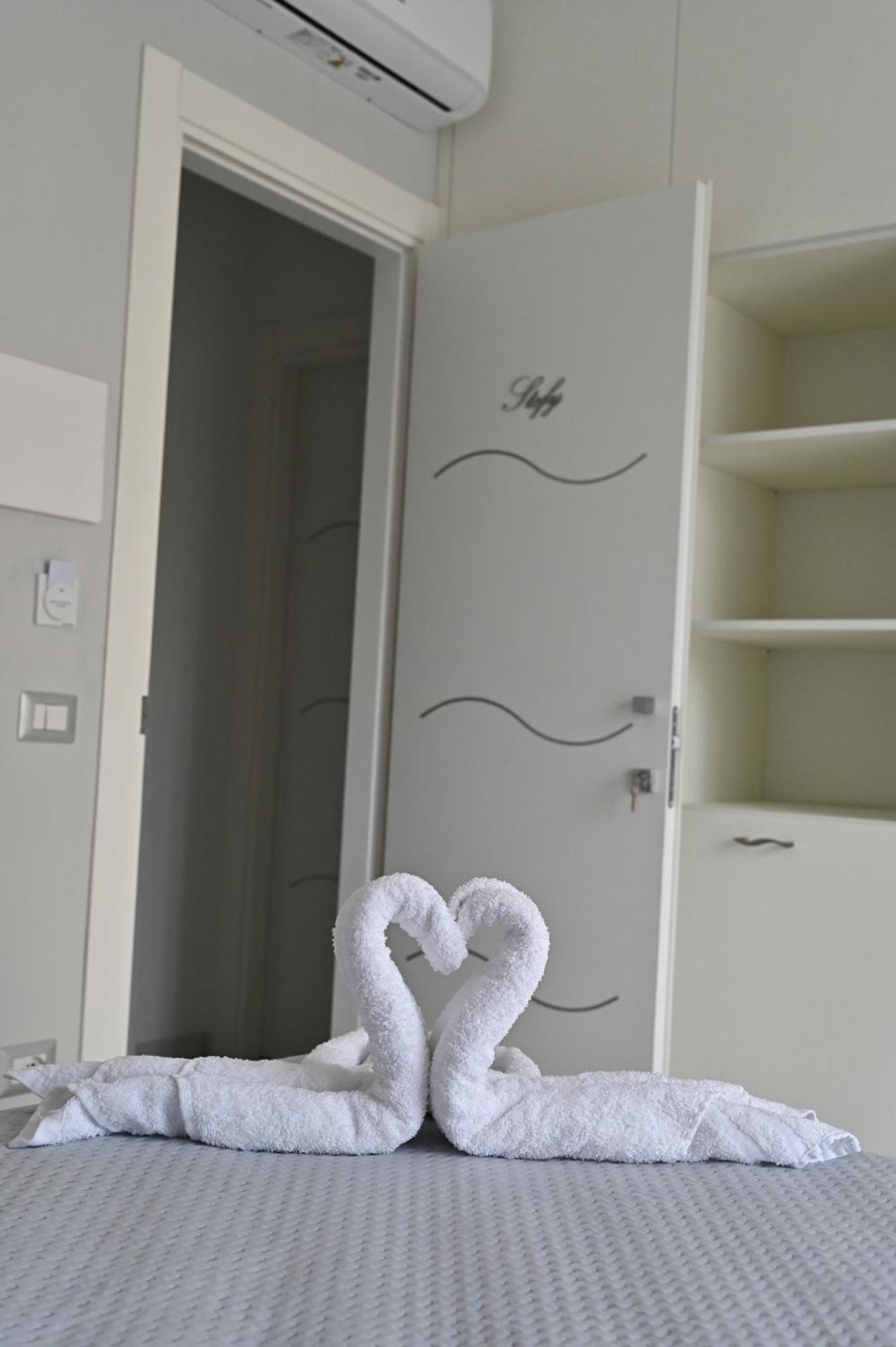Bebsantaniellohouse1 Bed & Breakfast Napoli Exterior foto