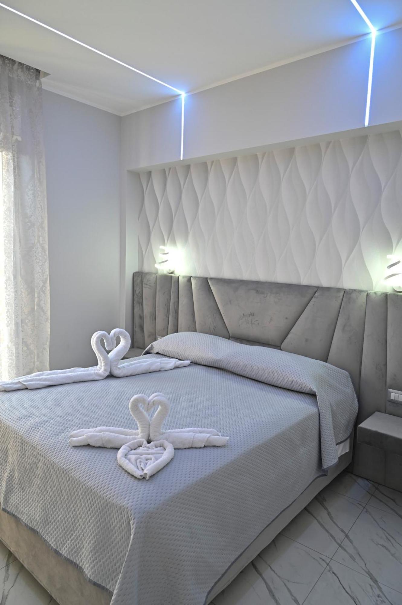 Bebsantaniellohouse1 Bed & Breakfast Napoli Exterior foto