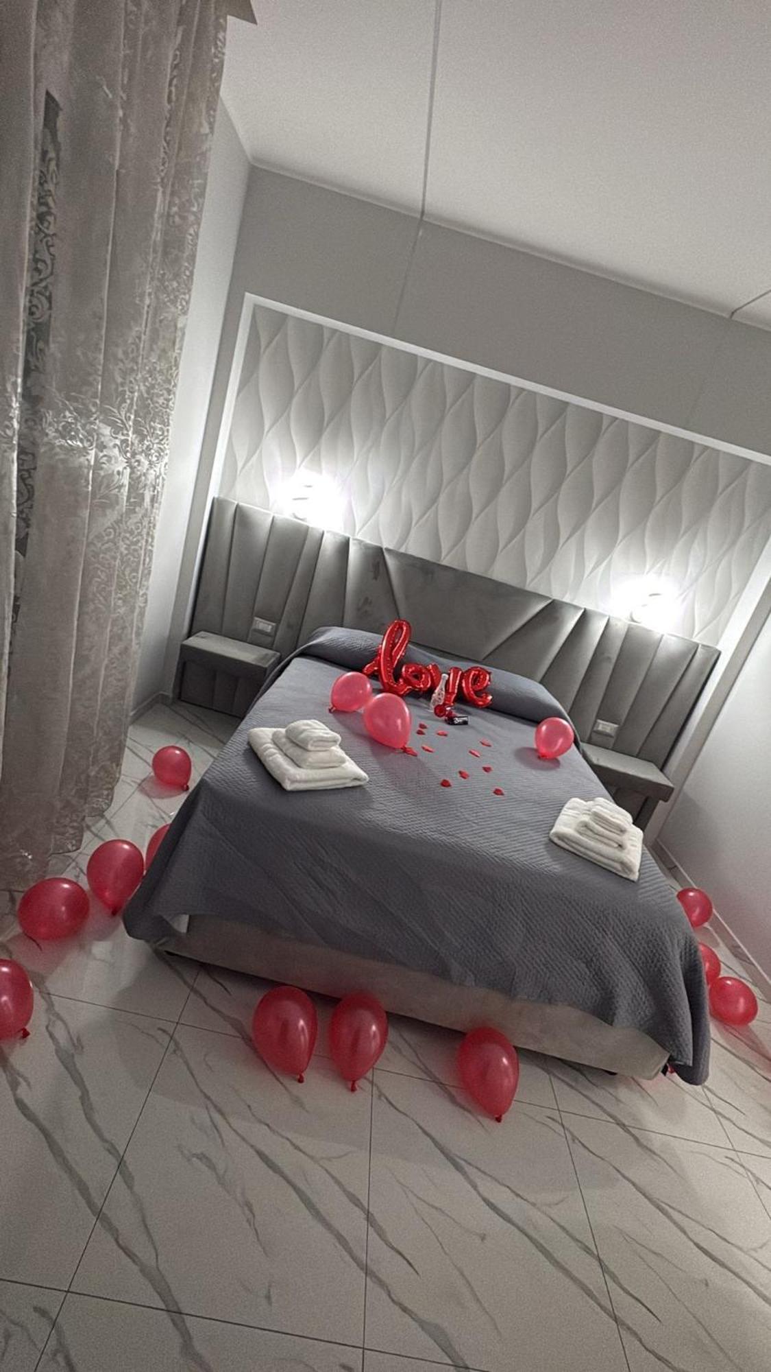 Bebsantaniellohouse1 Bed & Breakfast Napoli Exterior foto